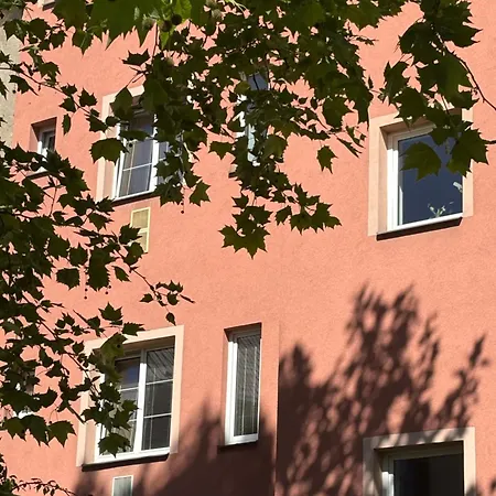 Trio Apartment *